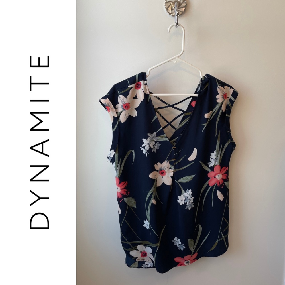 Dynamite Blue Floral Short Sleeve Blouse, Size Large